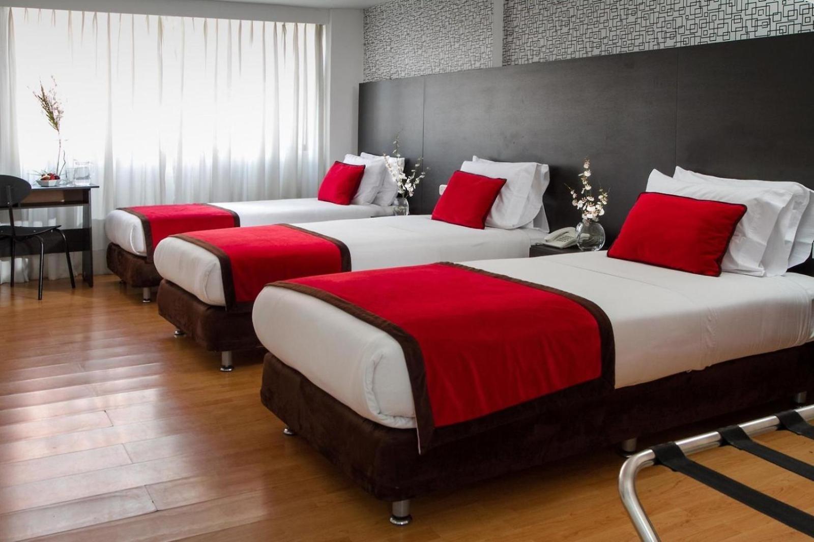 Hotel Silver Javeriana By Hospedium Bogota Buitenkant foto