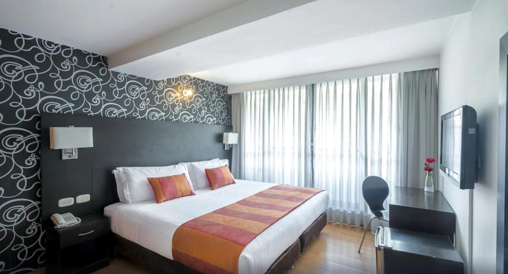 Hotel Silver Javeriana By Hospedium Bogota Buitenkant foto