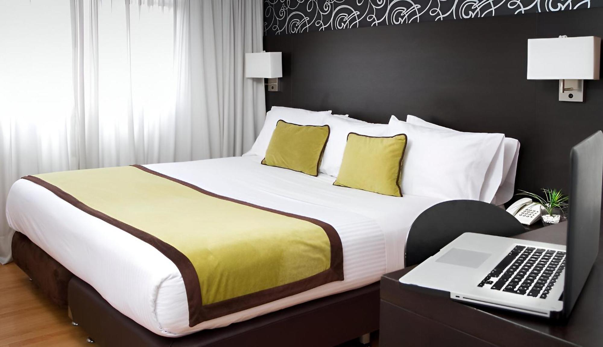 Hotel Silver Javeriana By Hospedium Bogota Buitenkant foto