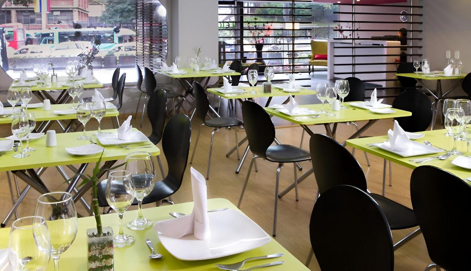 Hotel Silver Javeriana By Hospedium Bogota Buitenkant foto
